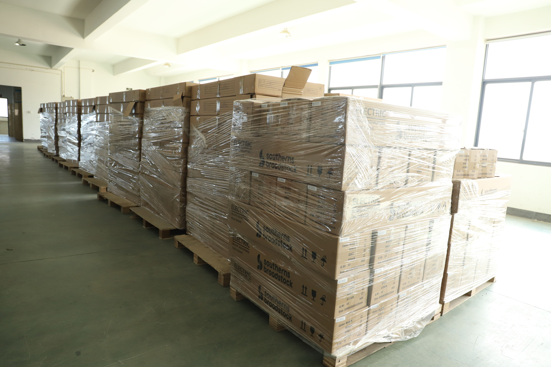 Packaging work at NATE